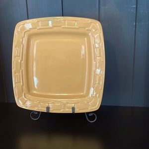 Longaberger 11” Woven Traditions Butternut yellow square dinner plate